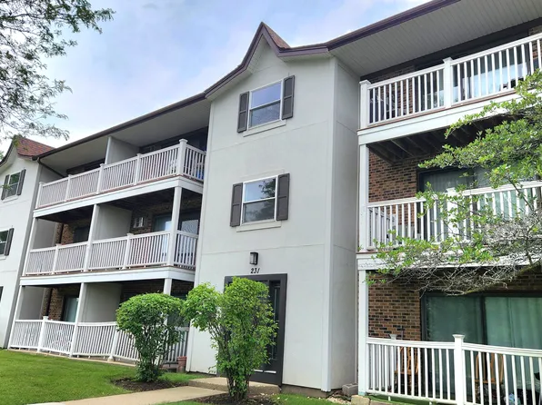 231 Gregory St, Aurora, IL
