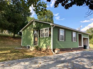 9751 Elkton Pike, Prospect, TN 38477