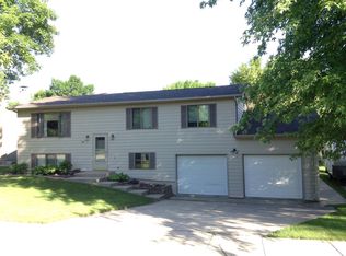 118 Santee Trl, Brookings, SD 57006