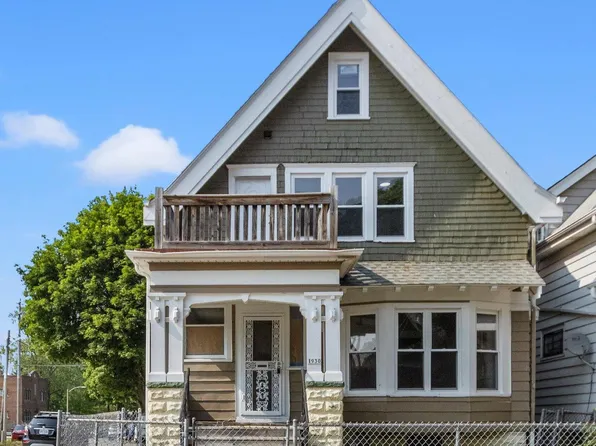 1930 West Nash STREET, Milwaukee, WI 53206