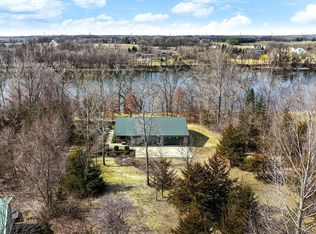 9401 127th St SE, Clear Lake, MN 55319