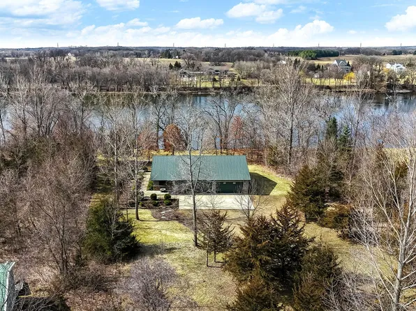 9401 127th St SE, Clear Lake, MN 55319