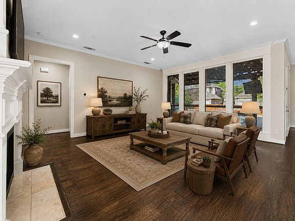 3rd image of 612 Driftwood Ct