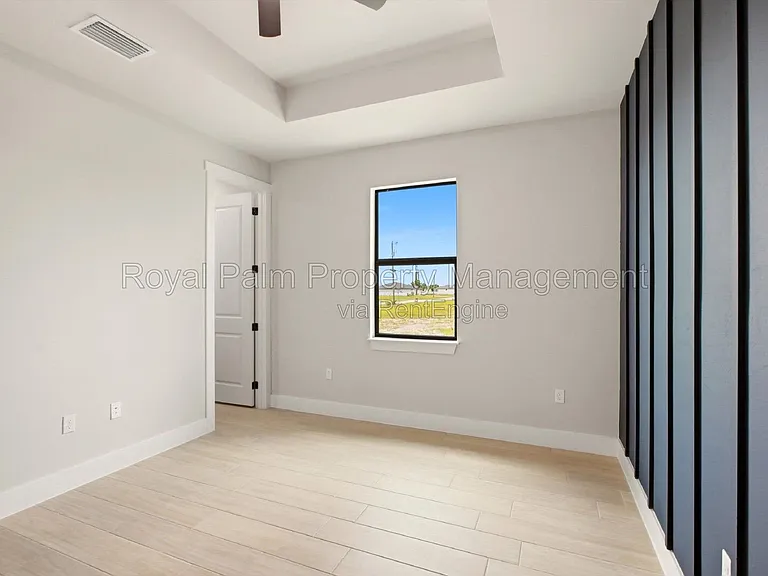 2616 NW 9th Ave — Photo 25