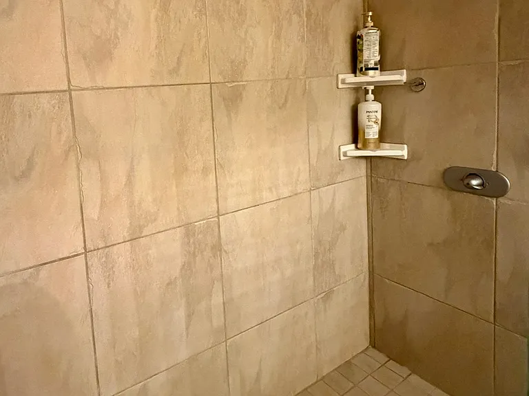 16397 Forest Hills Ln — Photo 20