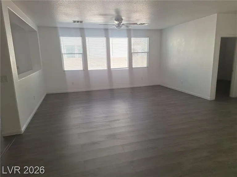 304 Raptors View Ave — Photo 24