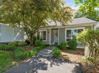 156 Golfview Dr, Bermuda Run, NC 27006