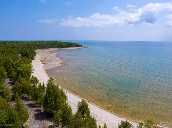 15719 1275th Ln, Garden, MI 49835