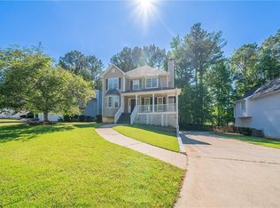 12237 Cypress Ln, Fayetteville, GA