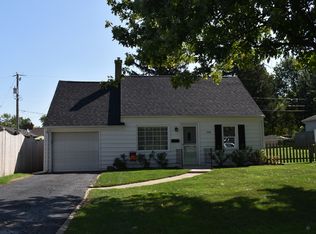 1124 N May St, Joliet, IL 60435