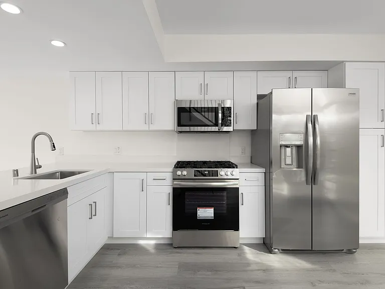 Now Leasing! Brand New Townhome Apartments in Vista — Photo 12