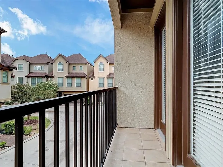 5505 Zoemark Ln — Photo 10