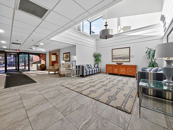 3rd image of 165 Ontario St #505