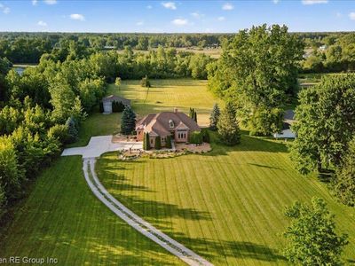 39750 Willow Rd, New Boston, MI, 48164