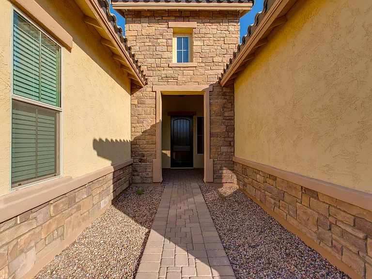 18888 E Apricot Ln — Photo 7