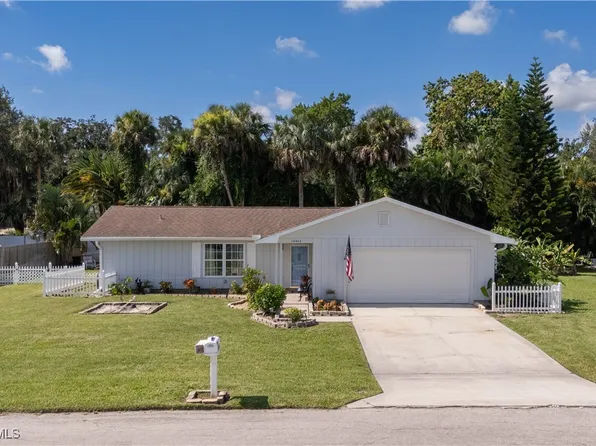 14943 Randolph Dr, Fort Myers, FL 33905