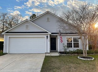 128 Wildberry Ln, Goose Creek, SC 29445