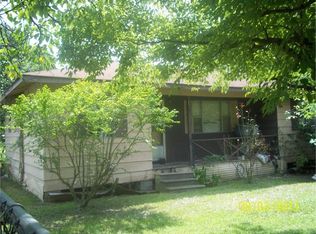 928 Smith St, Wadley, GA 30477