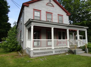 122 College St N #2, Poultney, VT 05764