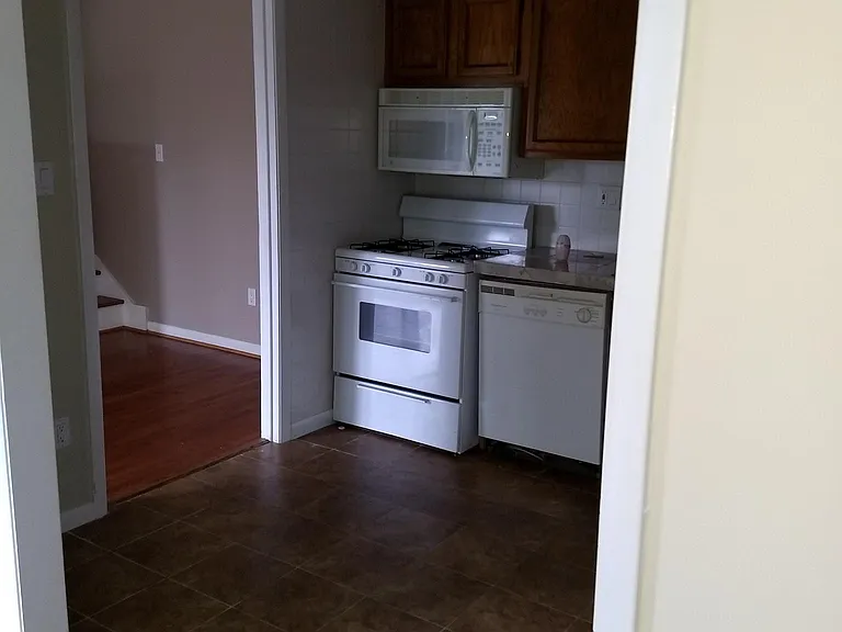 14622 Bauer Dr #4 — Photo 6