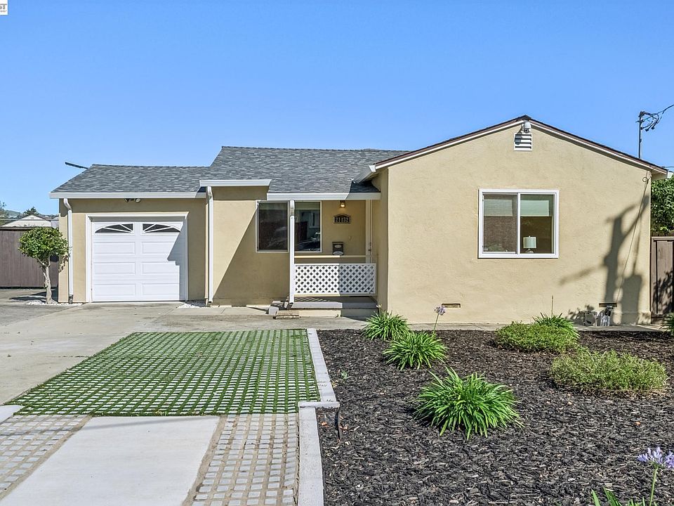 1st image of 21132 Tyee Ct