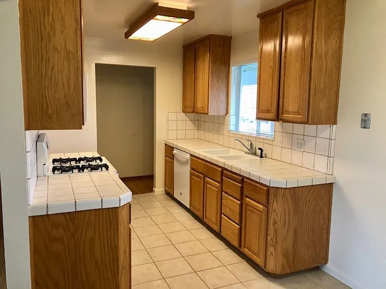 7512 Wachtel Way — Photo 6