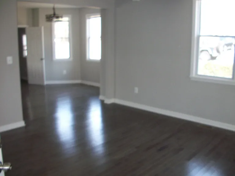 1602 Frederick Rd — Photo 2