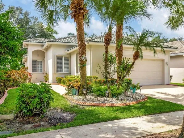 9592 Sandpiper Lane, West Palm Beach, FL 33411