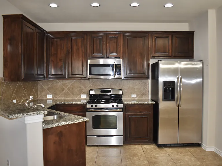4916 Stray Creek Ln — Photo 8