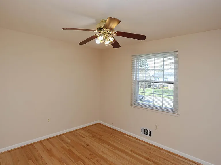3229 Ramblewood Rd — Photo 12
