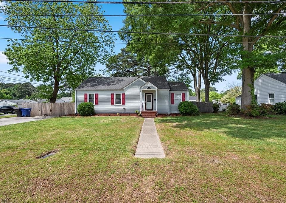 1st image of 600 Broomhill Ave