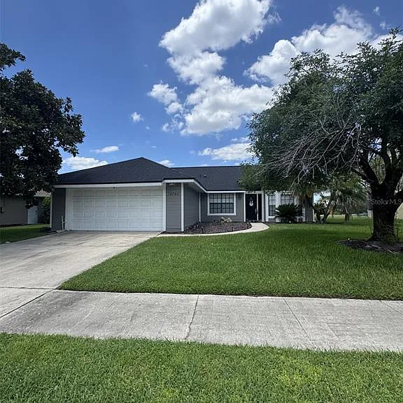 14760 Eagles Crossing Dr — Photo 2