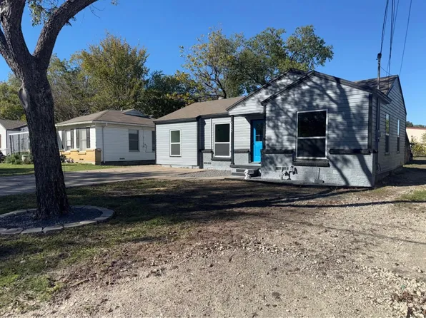323 E Holley St, Mesquite, TX 75149