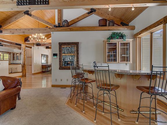 5th image of 1809 Woods Point Way