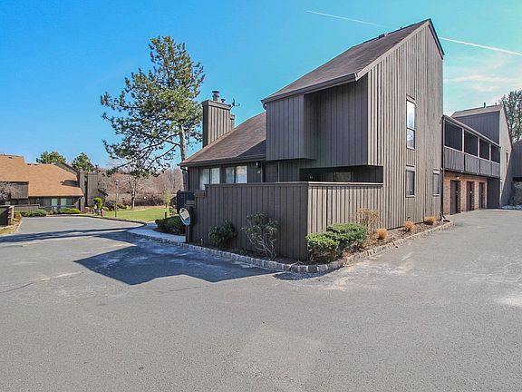 Exterior Garage Side