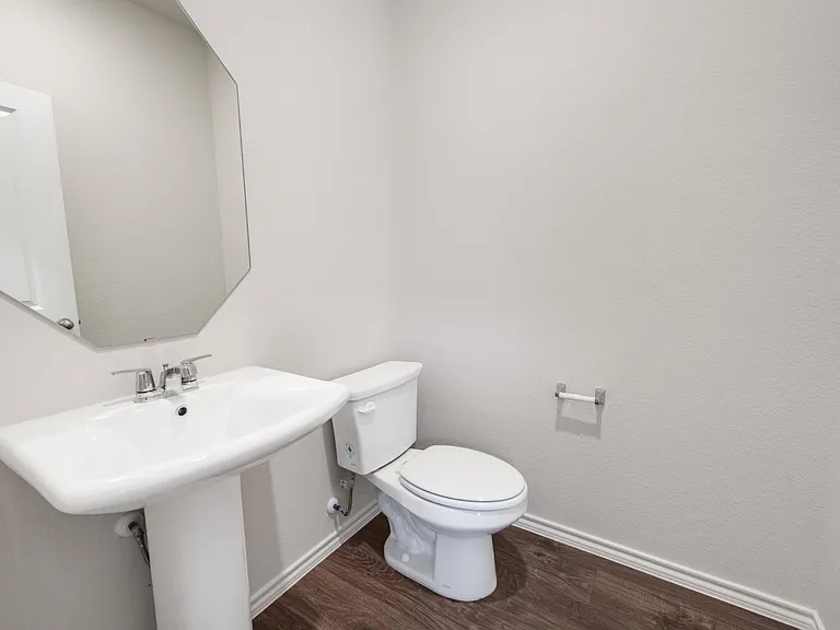 1707 Potomac Ln — Photo 17