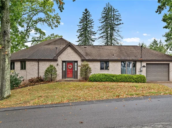 1301 Grandview Ave, Glenshaw, PA 15116