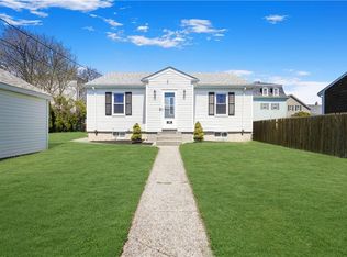 18 Orswell St, Fall River, MA 02724