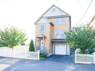 15 Suffolk Ct, Lynn, MA 01902