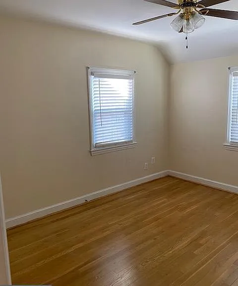 4837 Queens Chapel Ter NE — Photo 14