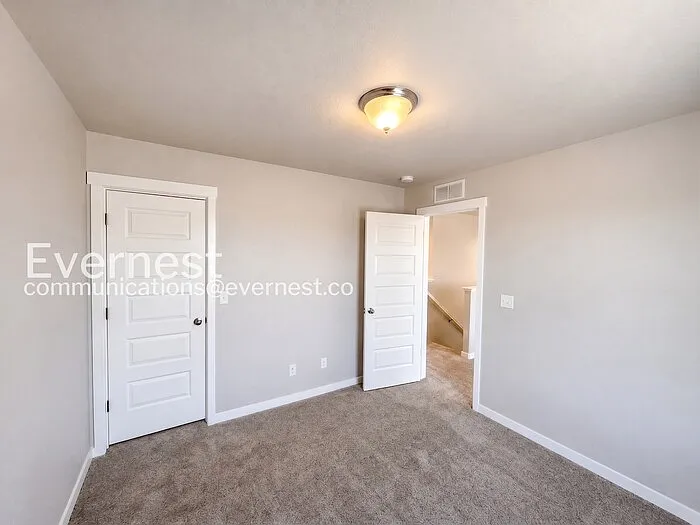 2405 Falkirk Dr — Photo 12