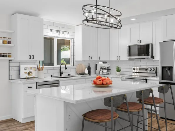 15-1703 5th Ave, Keaau, HI 96749