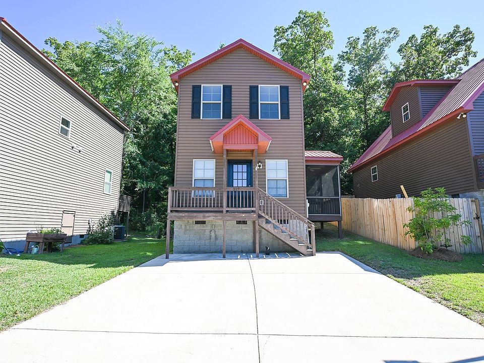 1st image of 217 Marina Cove Dr