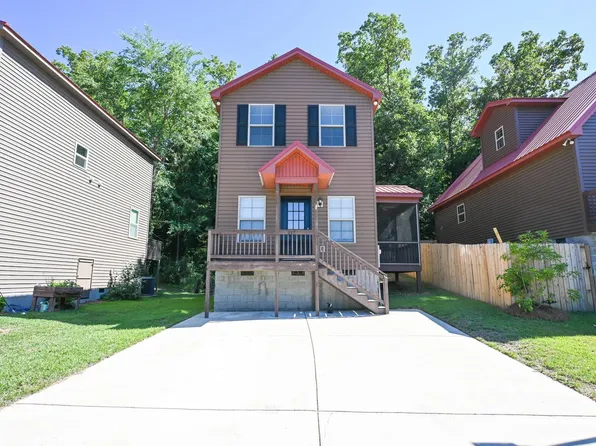 217 Marina Cove Dr, Gilbert, SC 29054