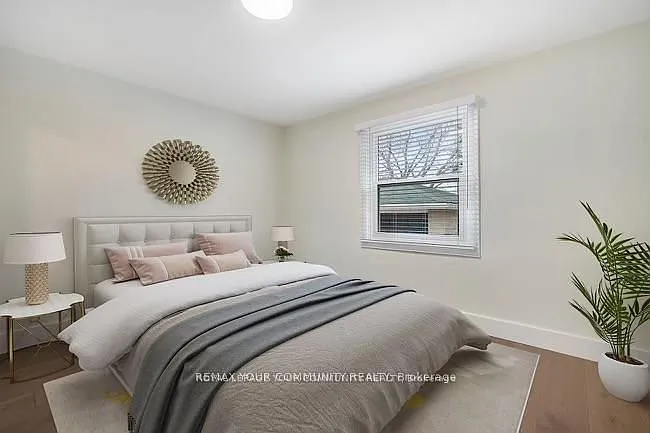 42 Lockerbie Ave #MAIN — Photo 7