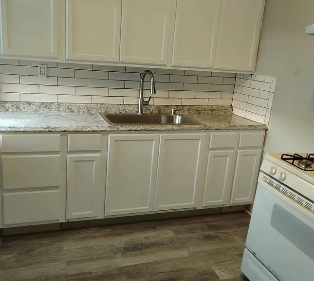 927 Magnolia Ave #3 — Photo 1
