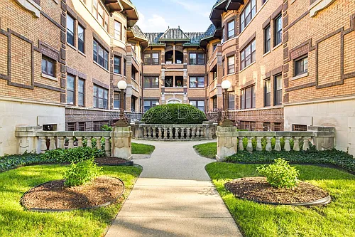 941 E Hyde Park Blvd #1 Photo 1 941 E Hyde Park Blvd #1 Photo 1