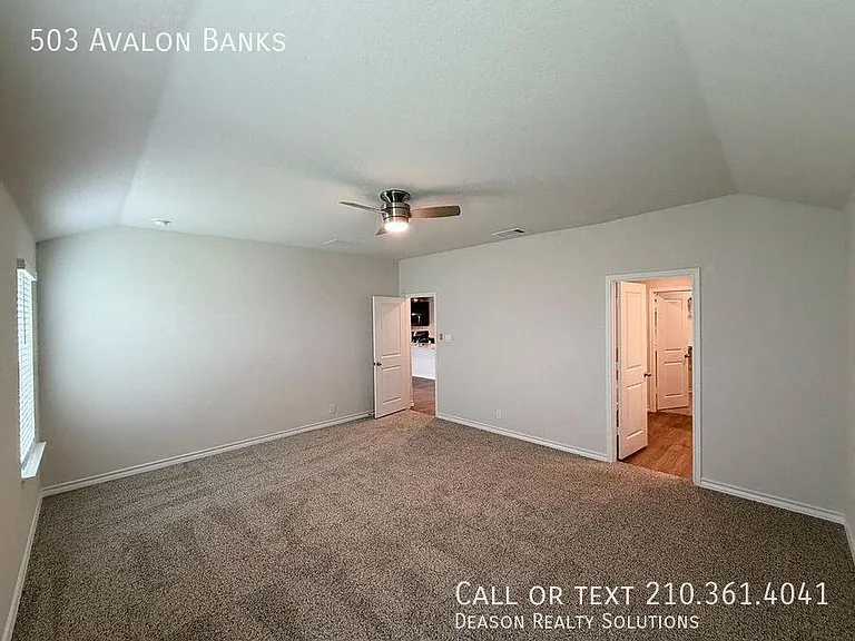 503 Avalon Banks — Photo 7