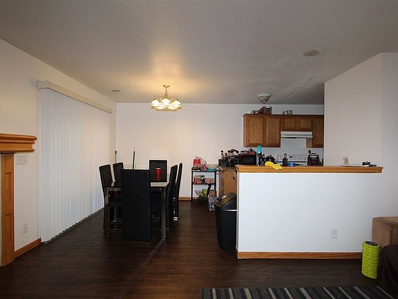 5th image of 2428-2430 Deerfield Blvd