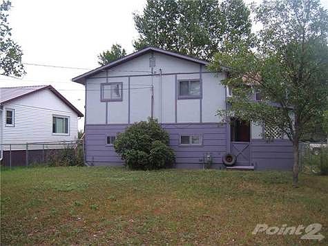 3rd image of 1008 N Crow Ave
